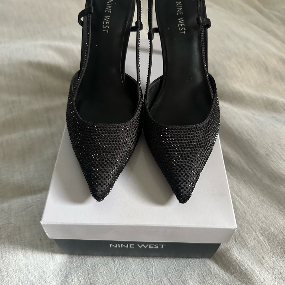 Nine West Romeo Rhinestone Slingback Pumps, Size 10 - Picture 5 of 10